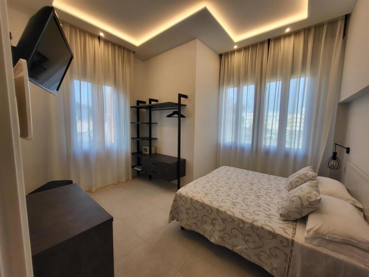 Hotel Villa Fulgida Cattolica Exterior foto